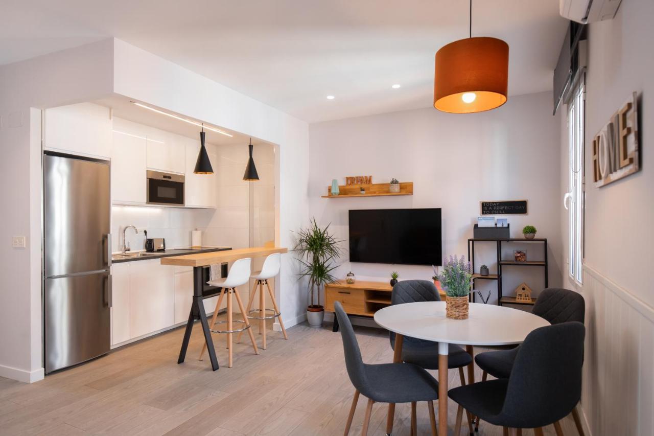 Apartamento Foro Romano Zaragoza Bagian luar foto
