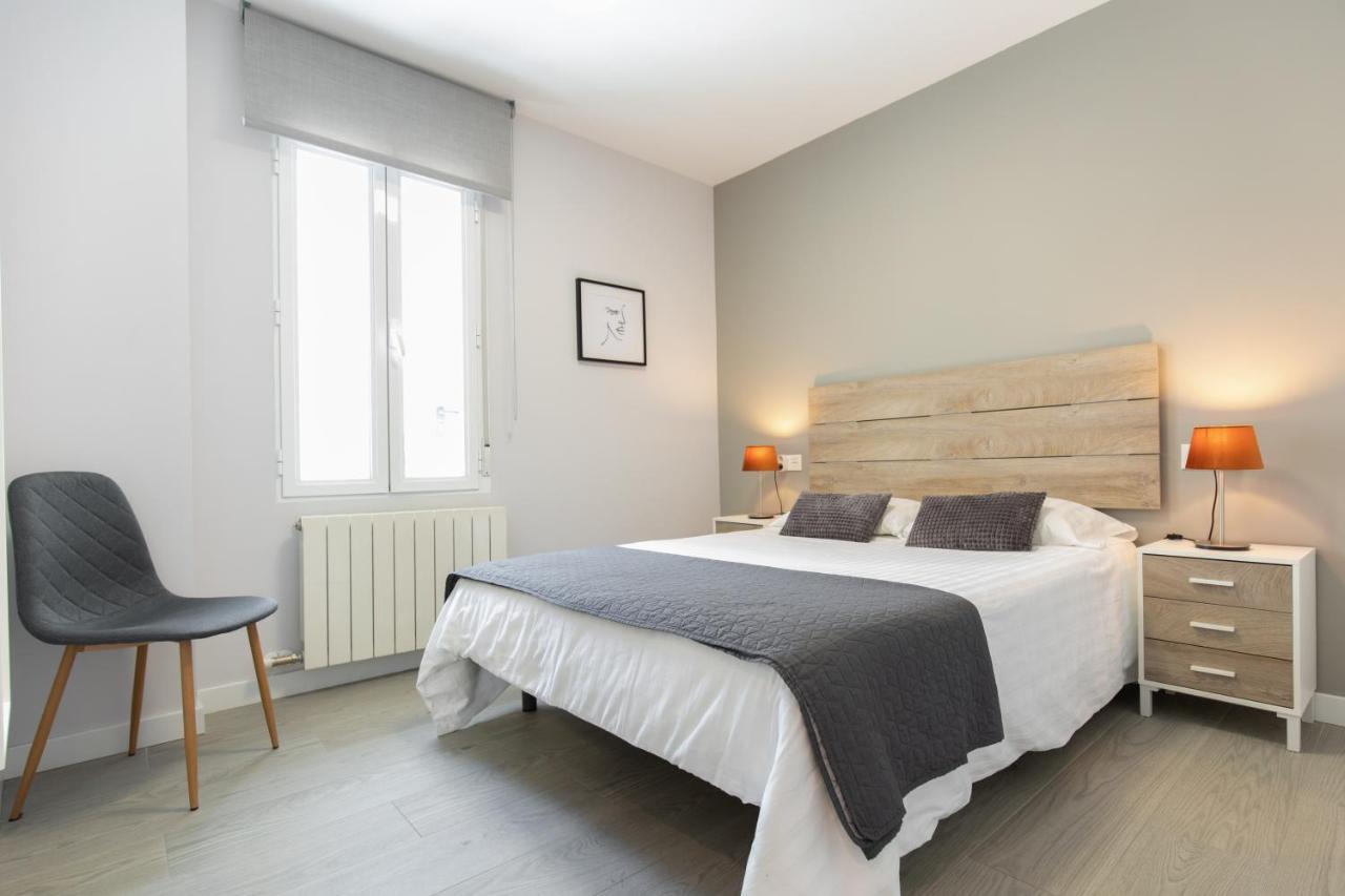 Apartamento Foro Romano Zaragoza Bagian luar foto