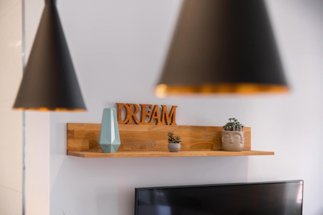 Apartamento Foro Romano Zaragoza Bagian luar foto